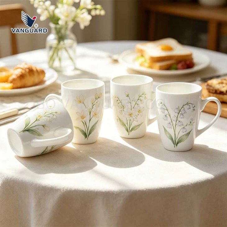 Mug tal-Kafè Pjazza tal-Porċellana abjad